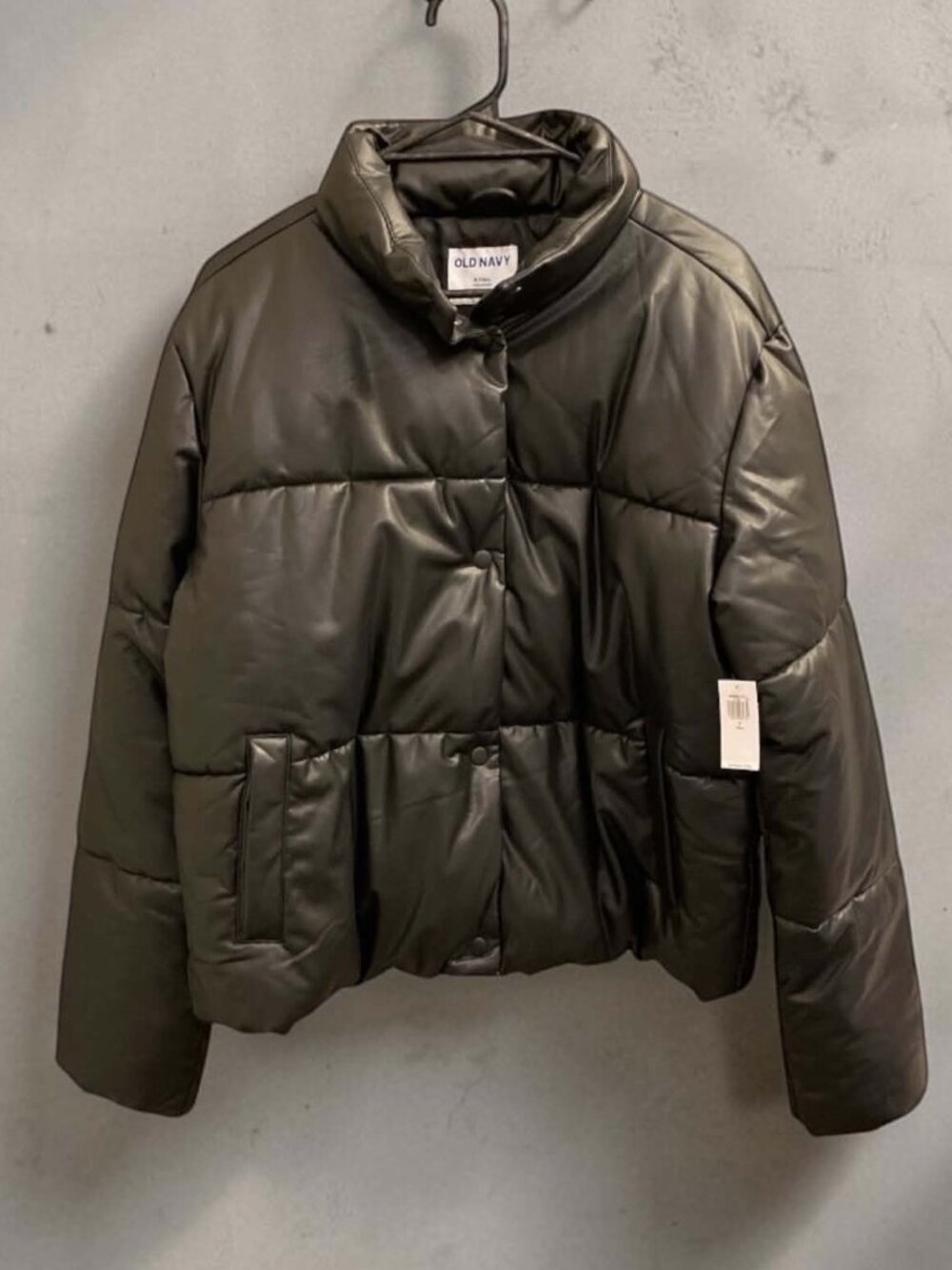 NWT Old Navy Puffer Jacket Faux-Leather Black Small Tall